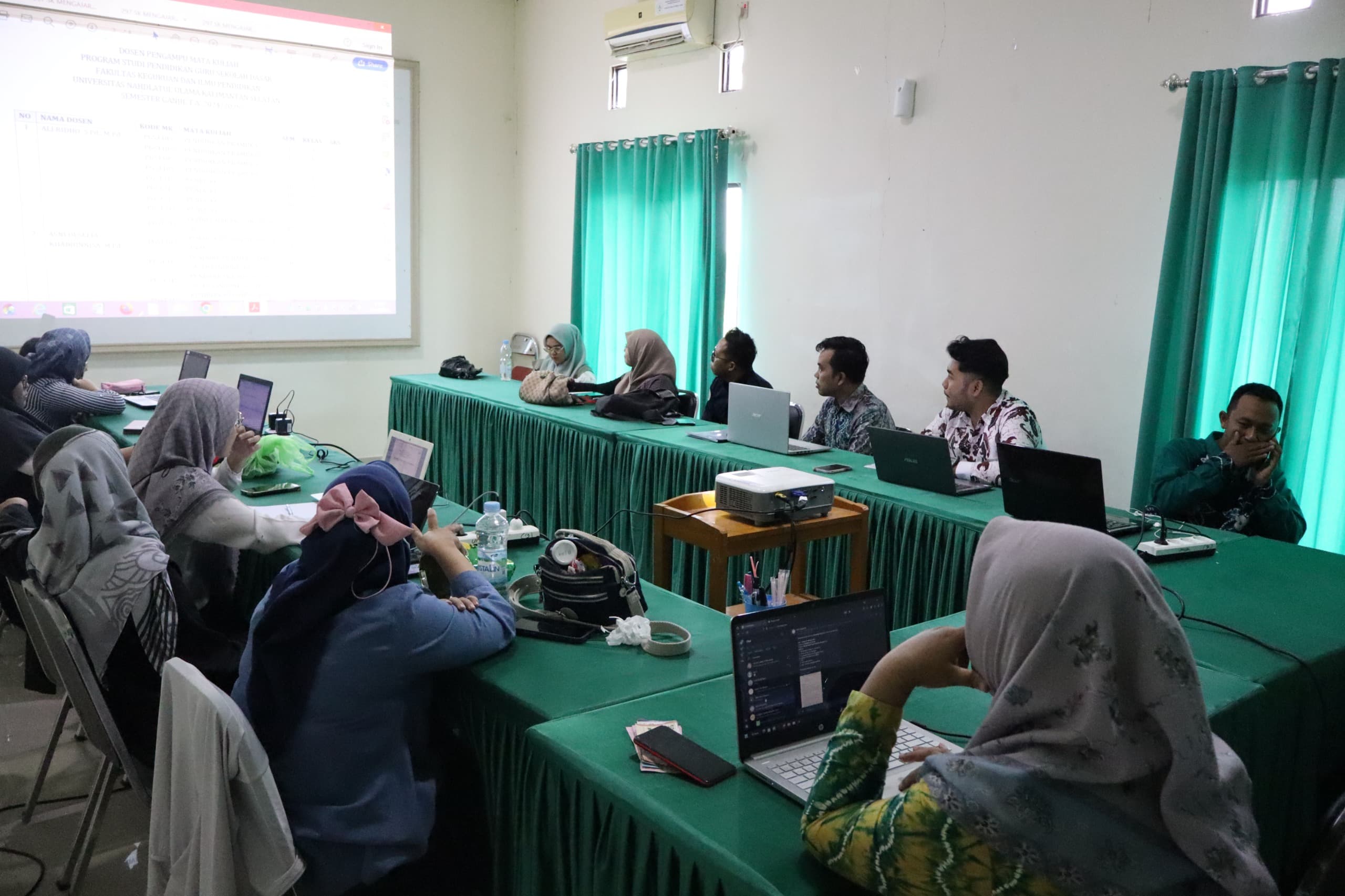 RAPAT PERSIAPAN SEMESTER GANJIL T.A 2024/2025